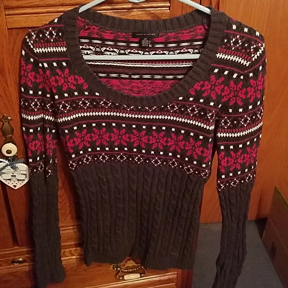 Tommy Hilfiger dark gray and pink sweater